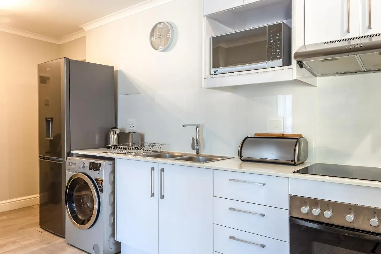 Apartment The Paragon Nomad Walk To Restaurants In A Trendy Central Area Cape Town